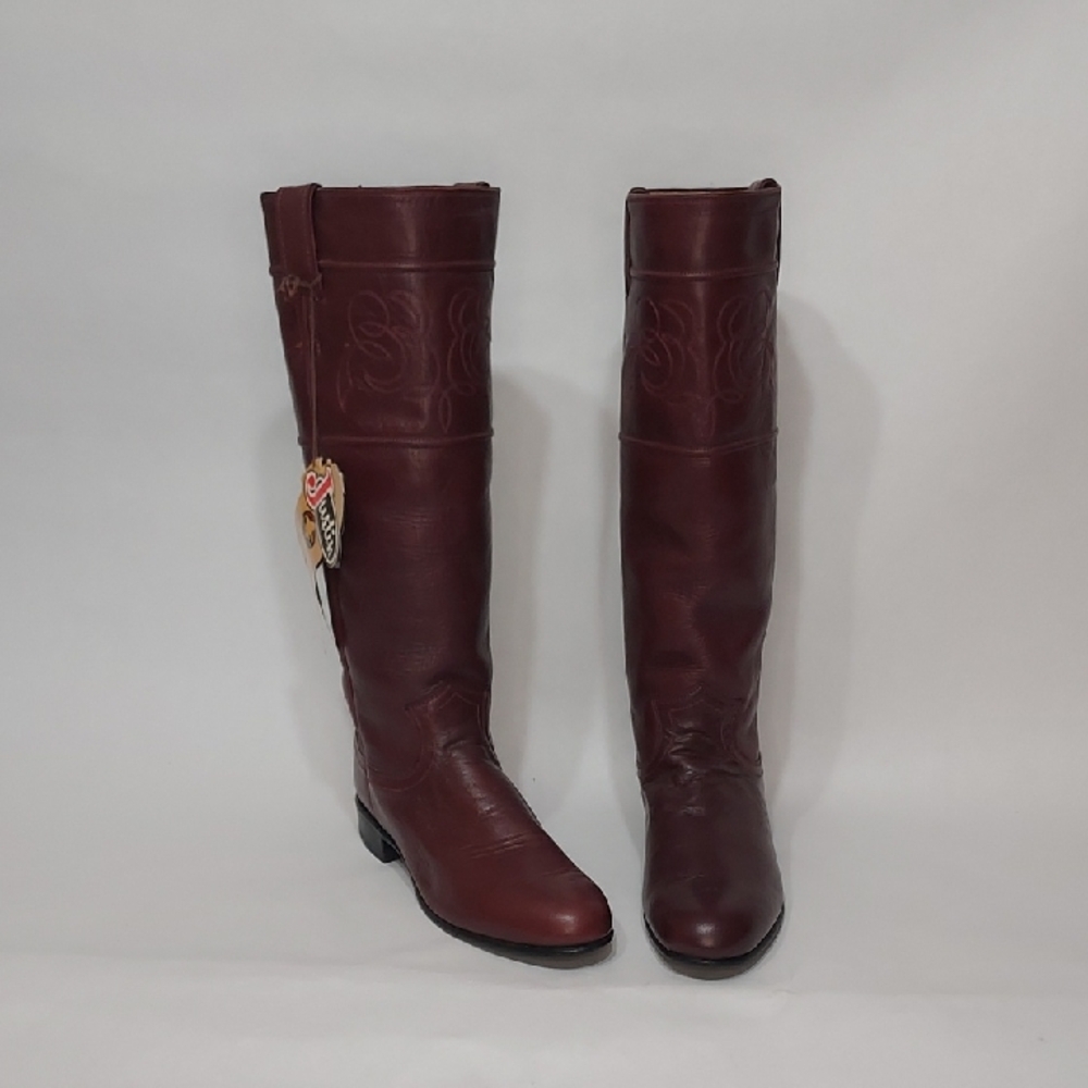Justin Boots Women's Heeled Boots in Burgundy